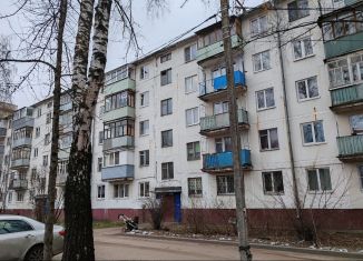 Продам 2-ком. квартиру, 44.4 м2, Ярославль, Тутаевское шоссе, 35