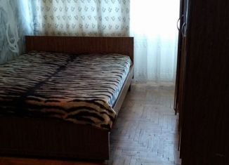 Сдаю в аренду комнату, 20 м2, Черкесск, улица Доватора, 66, микрорайон Пештера