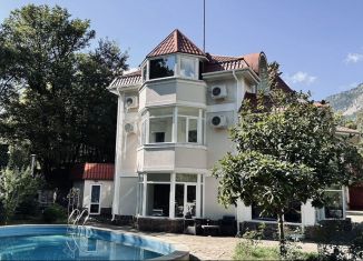 Продам дом, 230 м2, посёлок городского типа Виноградное, улица Красина