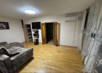 Аренда 2-комнатной квартиры, 45 м2, Москва, Зелёный проспект, 85, ВАО