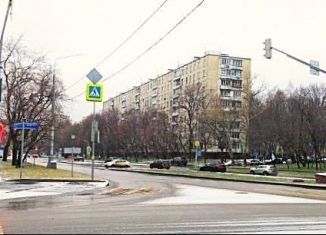 Сдается в аренду комната, 11 м2, Москва, улица Молдагуловой, 30