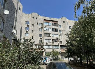 Трехкомнатная квартира на продажу, 101.4 м2, Краснодар, Прикубанский округ, улица Академика Пустовойта, 8