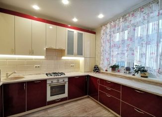 Продажа 2-комнатной квартиры, 63 м2, деревня Солманово, Елисейская улица, 9