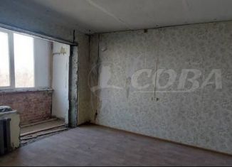 Продам 1-комнатную квартиру, 30 м2, Тюмень, улица Бабарынка, 16А